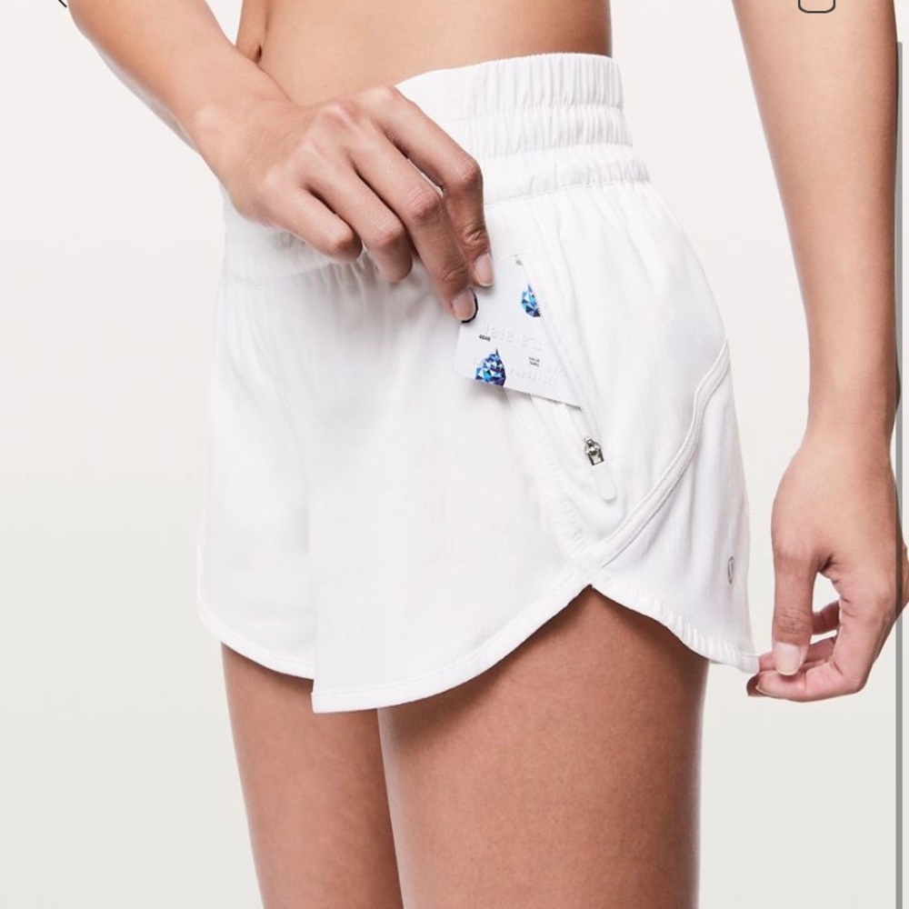 Lululemon Tracker IV Short
